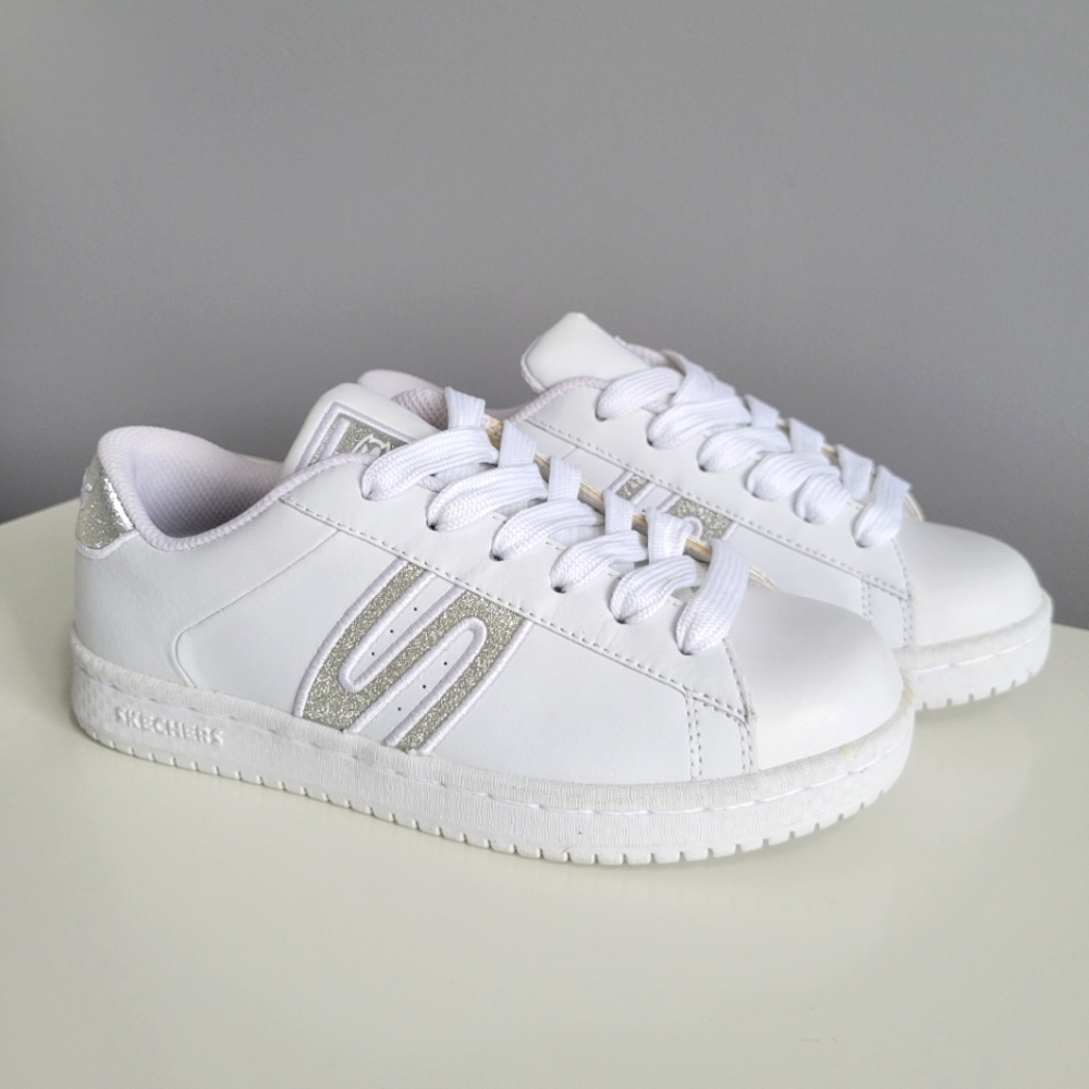 BNIB Skechers Active Sentials Necessity white and silver sparkle sneakers Y2K